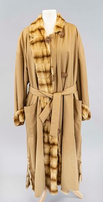 Elegant long trench coat-style coat with fur lining, 2nd half of the 20th century 