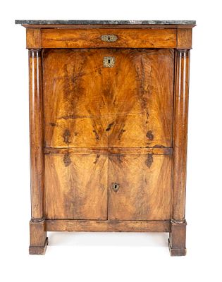 Biedermeier-Standsekretär, Anf. 19. Jh., Mahagoni, gerader Korpus mit zwei Türen, Schreibplatte 