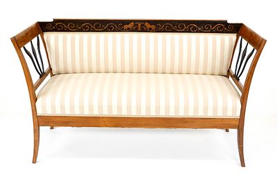 Sitzbank/Sofa im Biedermeierstil um 1900, Kirschbaum tlw. ebonisiert, Rückensteg geschwärzt 