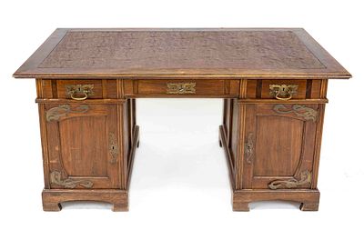 Jugendstil-Schreibtisch um 1900, Nussbaum, 1-türige Magazine mit Schublade, zeittypische 