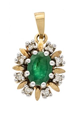 Emerald and brilliant-cut diamond pendant GG/WG 585/000 with one oval faceted emerald 7.2 x 5.2 