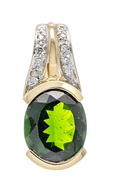 Chromium diopside diamond clip pendant GG/WG 585000 with an oval faceted chromium diopside 9.2 