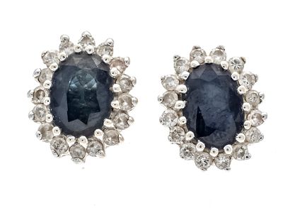 Sapphire brilliant stud earrings GG/WG 585/000 with 2 oval faceted sapphires 7 x 5 mm dark blue 