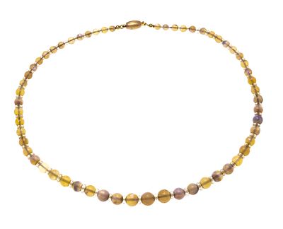 Opal and rock crystal necklace with GG 585/000 clasp, opal beads in sizes 8.2–4.3 mm, length 42 