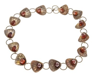 Fischland amber necklace, 835/000 silver with cone-shaped amber cabochons, with hook clasp, L. 