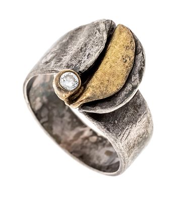 Brilliant ring, 925/000 silver and GG 585/000 unstamped, tested, with one brilliant 0.08 ct 