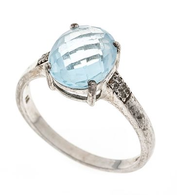 Harry Ivens blue topaz ring, 925/000 silver, with one oval checkerboard-cut faceted blue topaz 