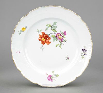 Plate, KPM Berlin, circa 1780, Neuglatt shape, polychrome floral painting, rubbed gold rim, &Oslash; 