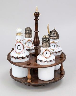 Menagerie frosted glass with silver mount, England mid-19th century. Polychrome decoration with 