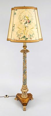 Large floor lamp, 1st half of the 20th century, carved wood, painted or gilded. Three-pass base 