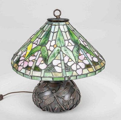 Tiffany-style table lamp, 2nd half of the 20th century, cast metal base with brown patina 