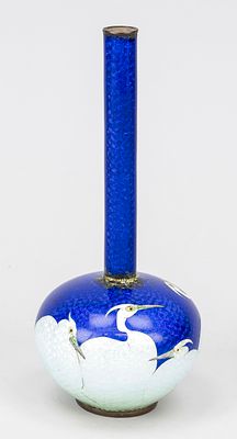 Cloisonn&eacute; (foil cloisonn&eacute;) vase with cranes, Japan, around 1900 (Meiji). White cranes on a blue 