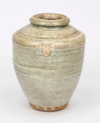 Monochrome jug, China, 1st half of the 17th century (Ming dynasty). Vessel with shoulder shape 