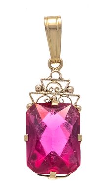 Pendant circa 1920 GG 333/000 with a red gemstone faceted in a fancy cut, scuffed, L. 28 mm, 1.7 g