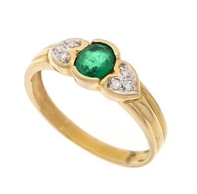 Emerald and diamond ring GG 585/000 with a delicate, oval-faceted emerald 5.2 x 4.2 mm in an 
