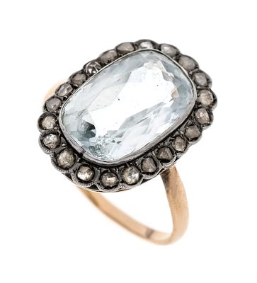 Aquamarine and Diamond Ring GG 585/000 and silver with an antique-cut faceted aquamarine 14.4 x 