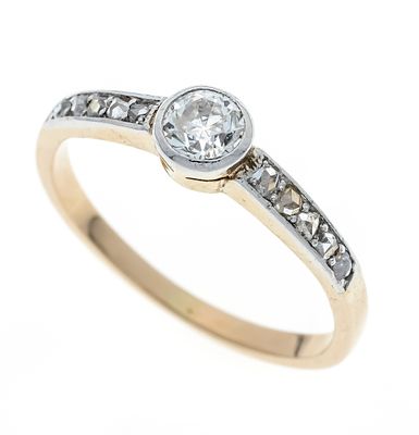 Old-cut diamond ring GG/WG 585/000, unstamped, tested, with one old-cut diamond 0.26 ct 