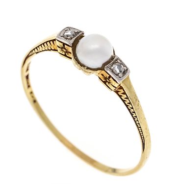 Pearl and diamond ring GG 585/000 with a half-pearl 4.5 mm and 2 diamond roses, RG 57, 1.6 g