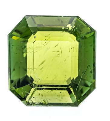Tourmaline 37.08 ct, octagonal step cut, yellowish green, transparent, 19.65 x 19.14 x 11.75 mm 