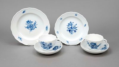 Two coffee sets, 6-piece, Meissen, 20th century (1x Knaufschwerter 1850–1924), second-grade and 