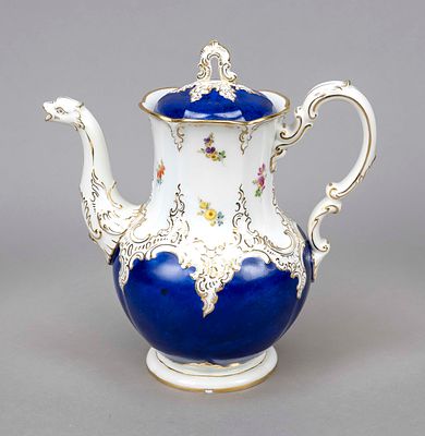 Coffee pot, Meissen, after 1934, Deputat, B-form, polychrome scattered flower painting 