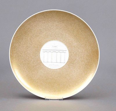 Wall plate, KPM Berlin, 2nd half of the 20th century, first-grade quality, round bisque 