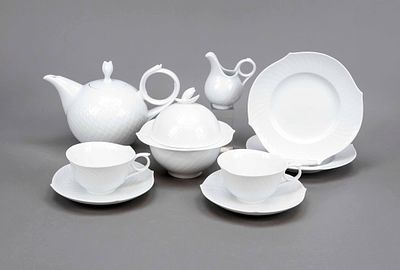 Nine-piece T&ecirc;te-&agrave;-t&ecirc;te tea set, Meissen, 21st century, second-grade, 'Wellenspiel' design by 