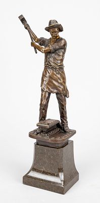 Unknown sculptor, circa 1920, large worker sculpture of a riveter, patinated bronze on 