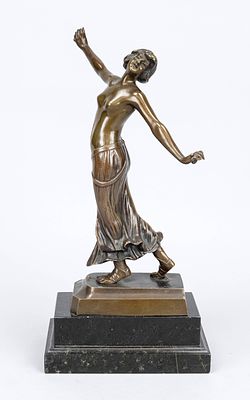 Wilhelm Schaffert (1895–1915), Dancer with outstretched arms, bare breasts, and castanets 