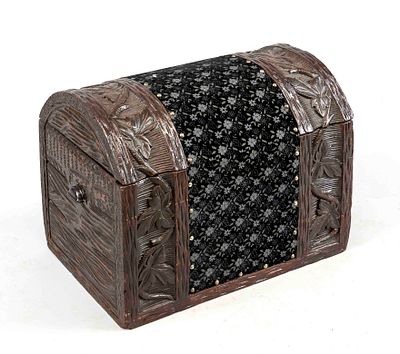 Chest, 20th century, wood. Classic chest shape carved with vine leaves, appliqu&eacute; featuring a 