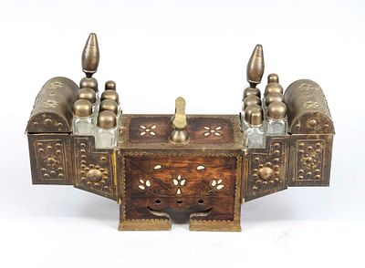 Small shoe-polishing cabinet, Turkey/North Africa, first half of the 20th century, wood, brass. 