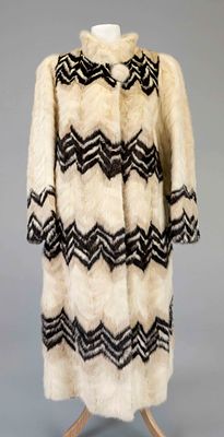 Long vintage mink coat, white, cream, and black mink with a graphic pattern, round collar 