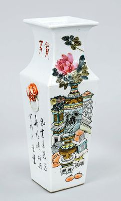 Famille Rose square vase, China, Republic period. The sides alternate between antique motifs 