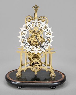 Skeleton clock, circa 1800, movement with solid hook escapement, winding via worm gear and drum 