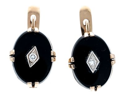 Onyx and Brilliant-Cut Diamond Earrings RG/WG 585/000, Russian, set with 2 brilliant-cut 