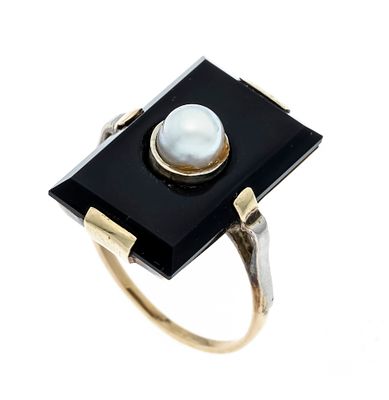 Art Deco onyx ring GG/WG 585/000 with a cream-white Akoya pearl, 4.7 mm, mounted centrally on a 