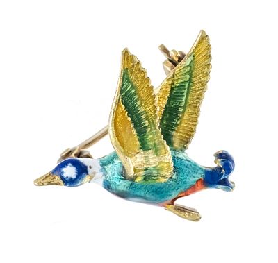 Delicate figurative brooch GG 750/000 in the shape of a flying duck with colorful enamel, L. 20 