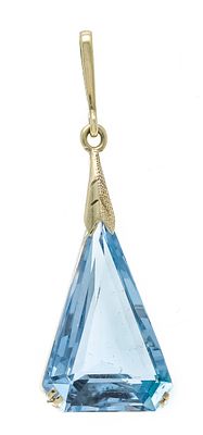 Synthetic spinel pendant GG 585/000 with a triangle-shaped faceted synthetic spinel 18 x 10 mm 