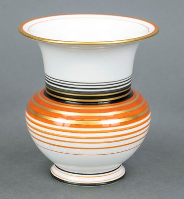 Art Deco vase, KPM Berlin, mark 1870–1945, first-grade, red imperial apple mark, Fidibus form 