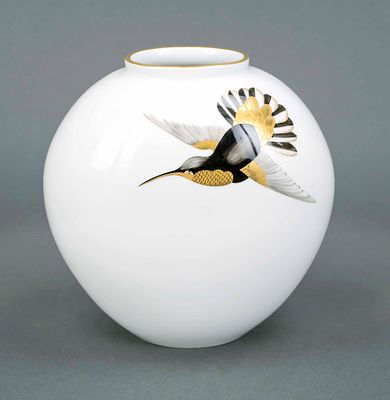 Vase, KPM Berlin, mark 1945–62, first-grade, green imperial apple mark, heart shape, designed 