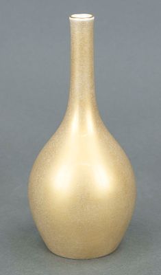 Vase, KPM Berlin, mark 1945–62, first-grade, red imperial apple mark, bottle shape, design by 