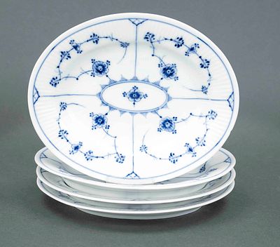 Four oval side plates, Royal Copenhagen, marks 1889–1922, first choice, ribbed Musselmalet 
