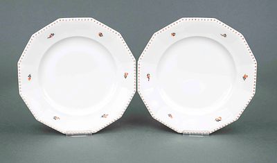 Two dinner plates, Nymphenburg, 20th century, Perl form, designed by Dominikus Auliczek 1792/95 