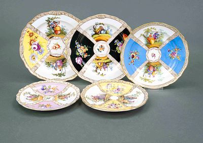 Five plates, Meissen, Knaufschwerter 1850–1924, second-grade, “Neuer Ausschnitt” form 