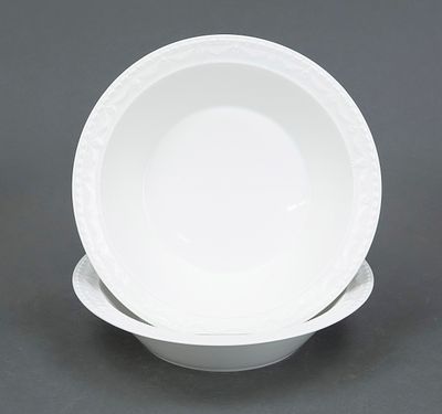 2 round salad bowls, KPM Berlin, 1962–92, second choice, Kurland form, design for the last Duke 