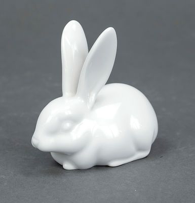 Crouching hare, KPM Berlin, mark 1993–2000, first-grade, white, H 9 cm