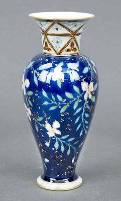 Japonism vase, KPM Berlin, late 19th century, first-grade quality, red imperial apple mark 