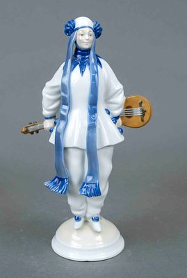 Art Deco figurine, Fraureuth, Saxony, 1920s, Pierette on a round base with a guitar behind her 