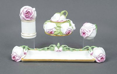 Rare Art Nouveau dressing set for a lady’s boudoir, 4-piece set, Meissen, Knaufschwerter mark 