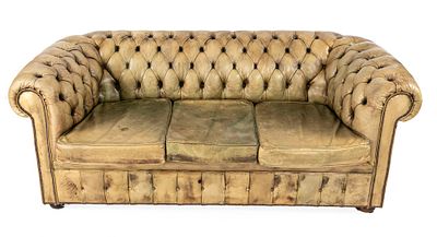Chesterfield 3-seater sofa, England 19th/20th century, brown leather upholstery with button 